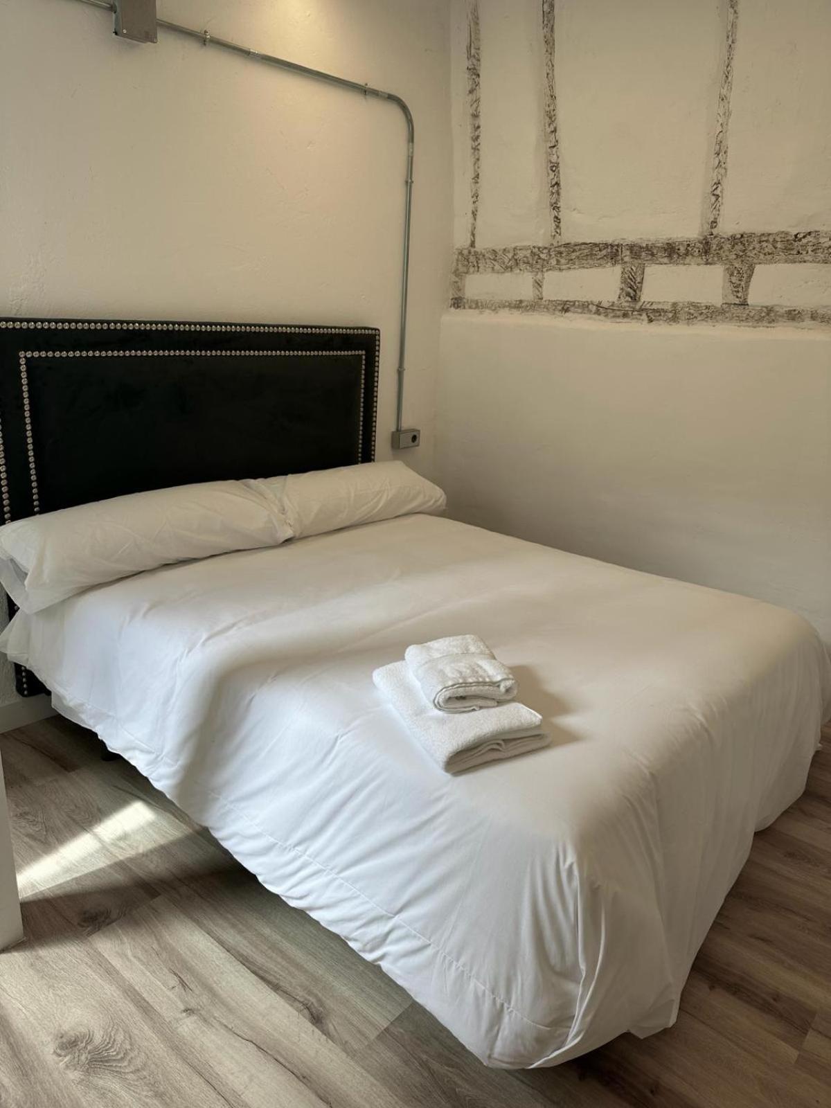 Apartamentos Carolina By Gaiarooms Leon Exterior photo