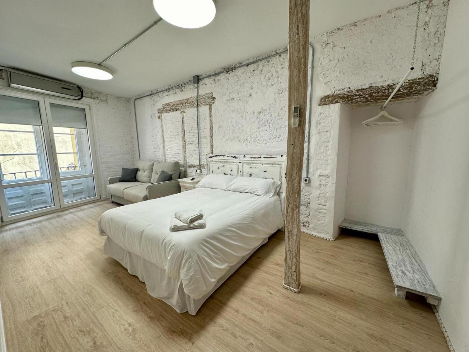 Apartamentos Carolina By Gaiarooms Leon Exterior photo
