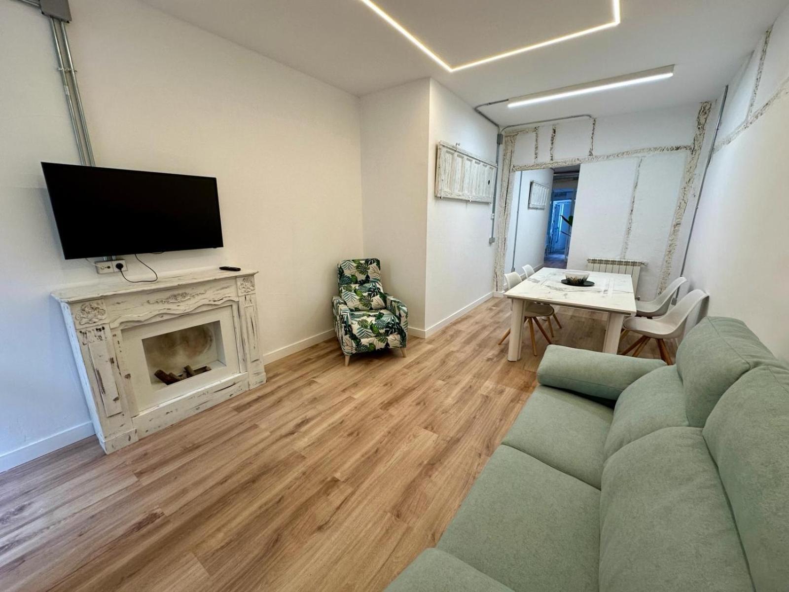 Apartamentos Carolina By Gaiarooms Leon Exterior photo