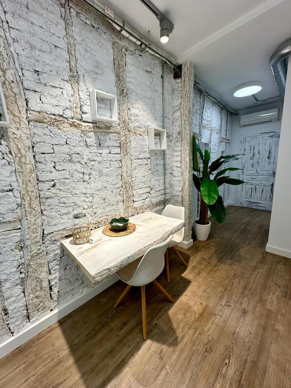 Apartamentos Carolina By Gaiarooms Leon Exterior photo