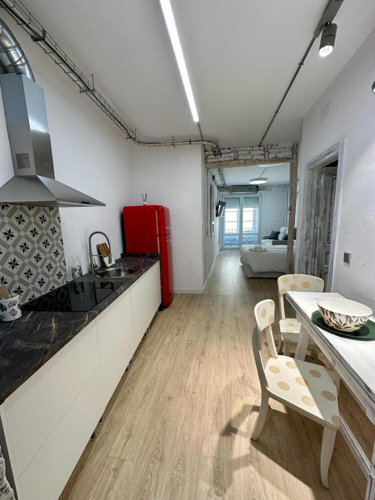 Apartamentos Carolina By Gaiarooms Leon Exterior photo